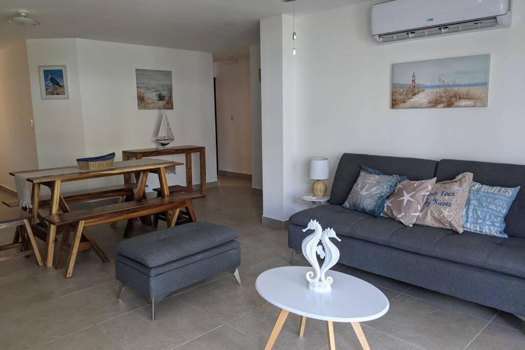 El Muelle, Hermoso Y Comodo Apartamento Монтеррико Экстерьер фото